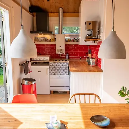 Cozy Tiny House 'circumbendihouse' At The Veluwe And Close To Veluwemeer *