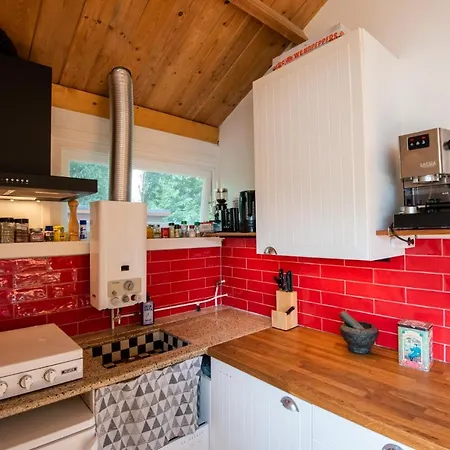 Cozy Tiny House 'circumbendihouse' At The Veluwe And Close To Veluwemeer Ermelo